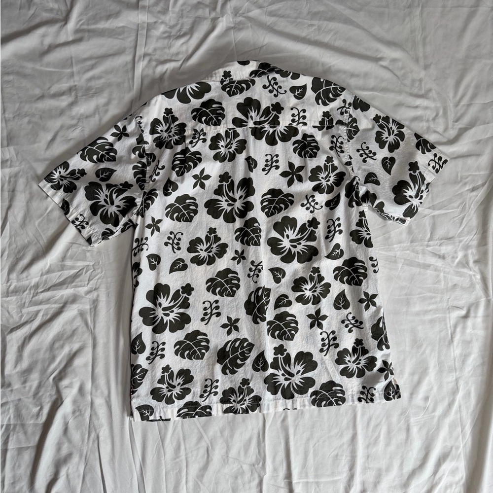 QuikSilver Aloha Shirt